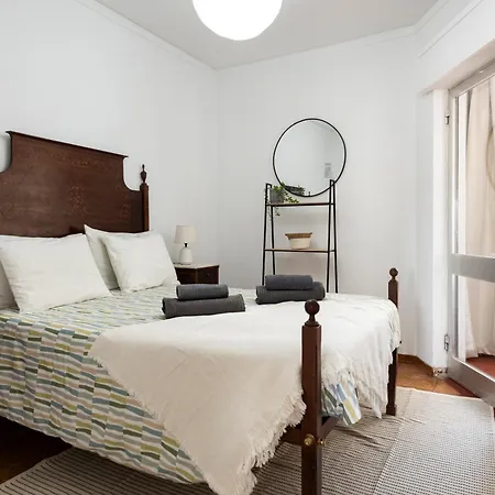 Mindeco'S - 2Min Walk The Beach Apartment